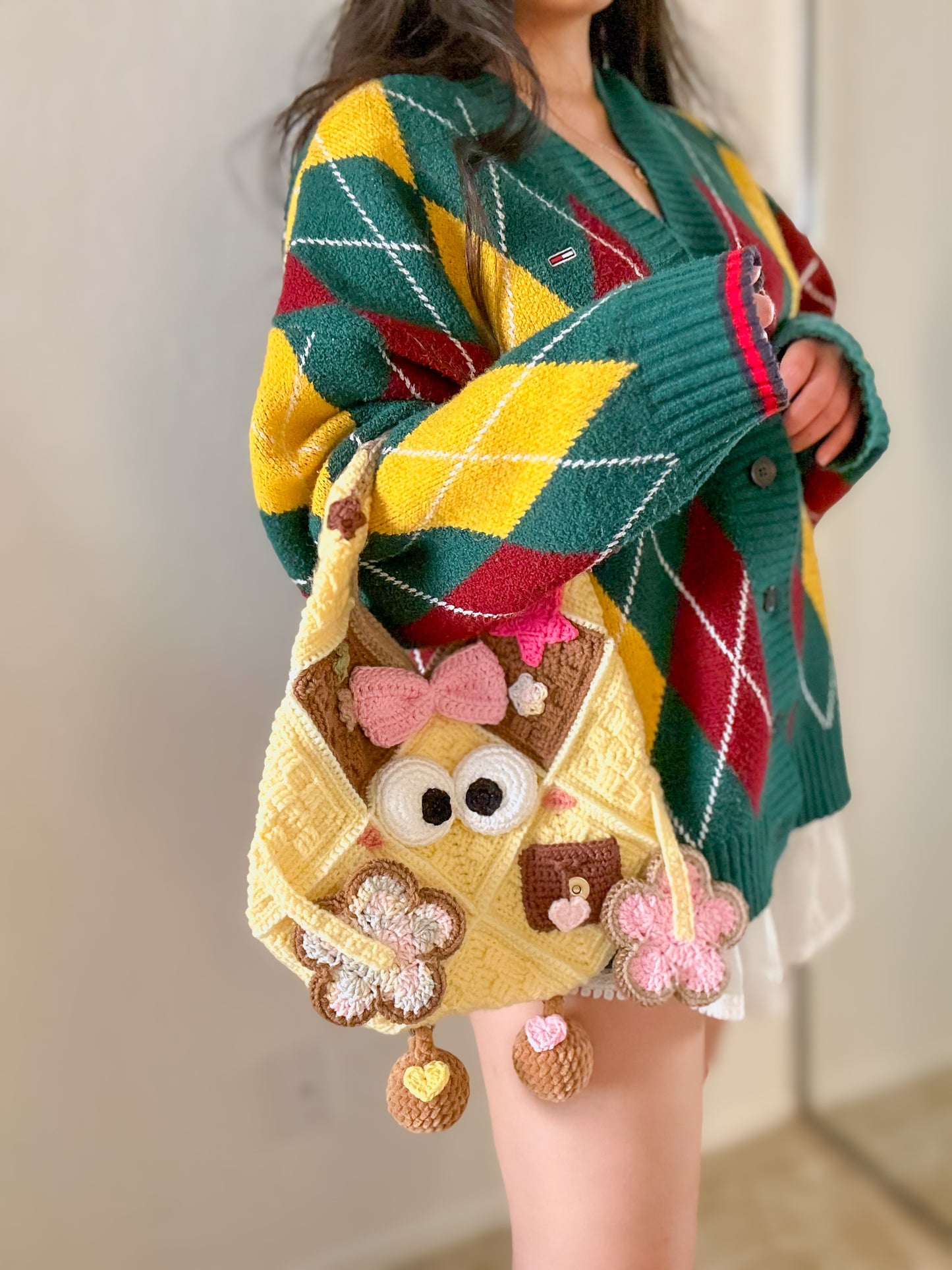 Lady googly tote (ready stock)