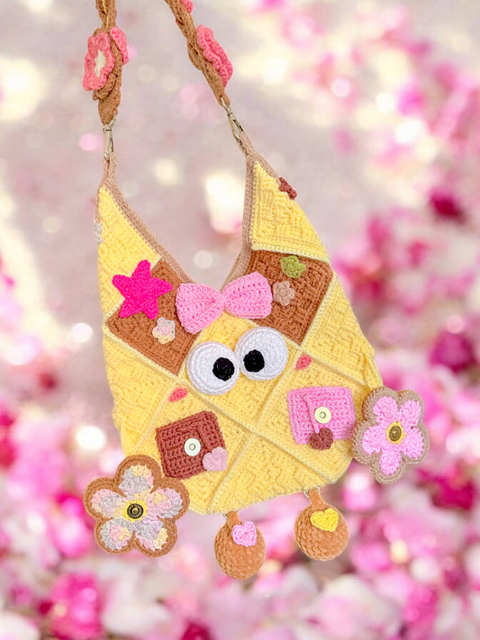 Lady googly tote (ready stock)